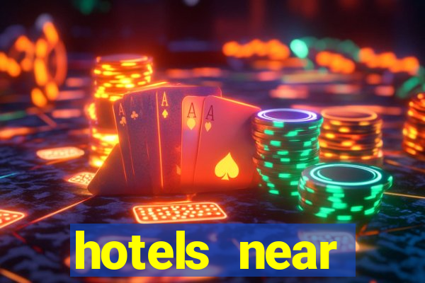 hotels near hollywood casino