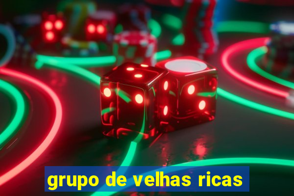 grupo de velhas ricas