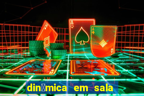 din芒mica em sala de aula