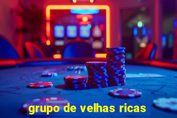 grupo de velhas ricas