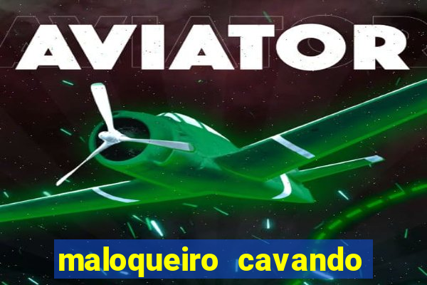 maloqueiro cavando cova censurado