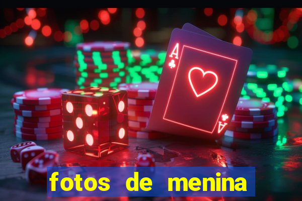 fotos de menina cacheada no espelho
