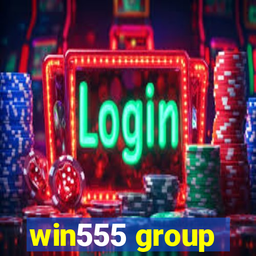6733