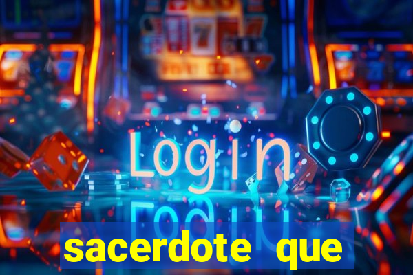 sacerdote que morreu no santo dos santos