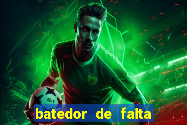 batedor de falta do atletico de madrid